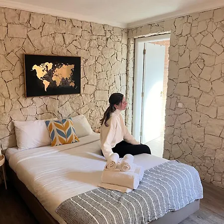 Hostel Destination *